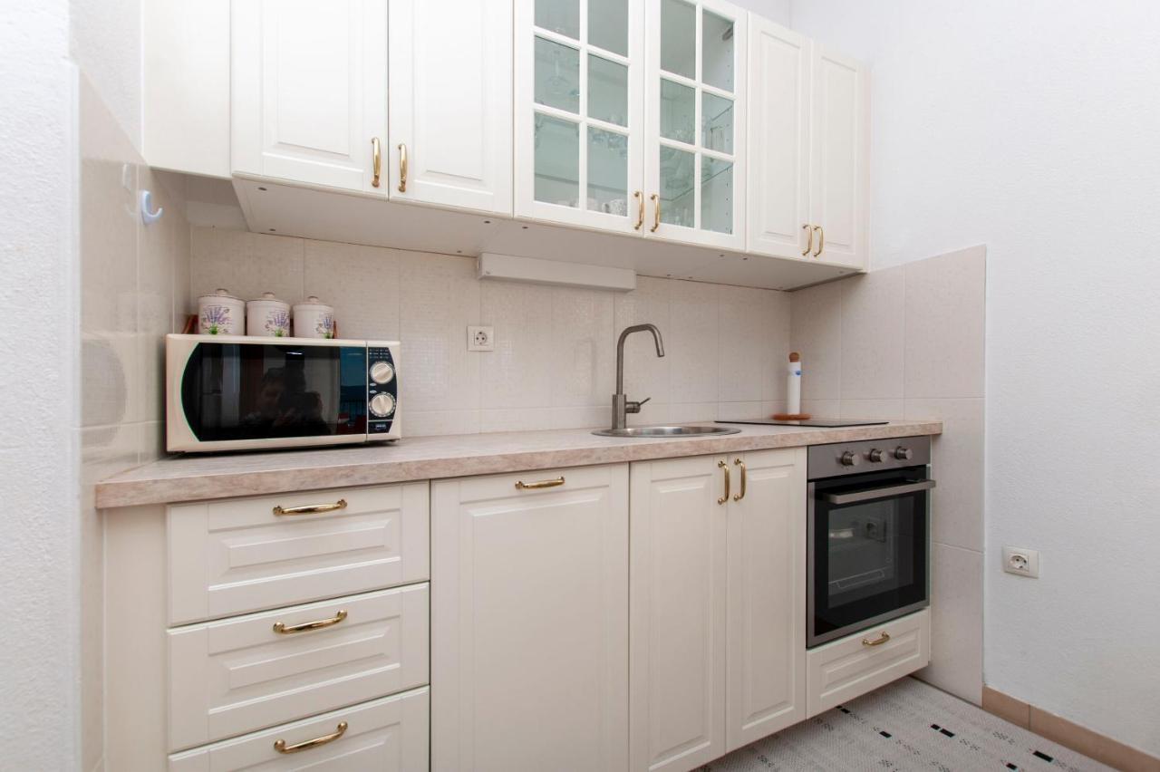 Apartments Jasna Omis Bagian luar foto